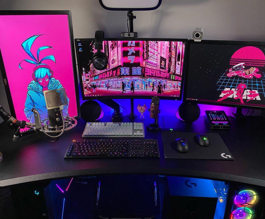 LogitechG_ANZ's tweet photo. Decked out with #G560 LIGHTSYNC Speakers, the #ProXHeadset, both the #G915 and #G915TKL keyboards, plus more of our faves—this battlestation is geared for gaming beyond the monitor. 💪
Light up your setup: https://t.co/lPHJC0naMw
📷 @thegeekgg https://t.co/F56tNzsouN