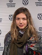 Happy Birthday to Hannah Murray     