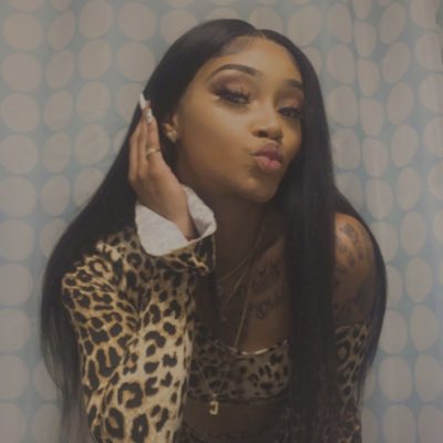 _Charmssss's tweet photo. #NewProfilePic https://t.co/0vuXgd5A4W