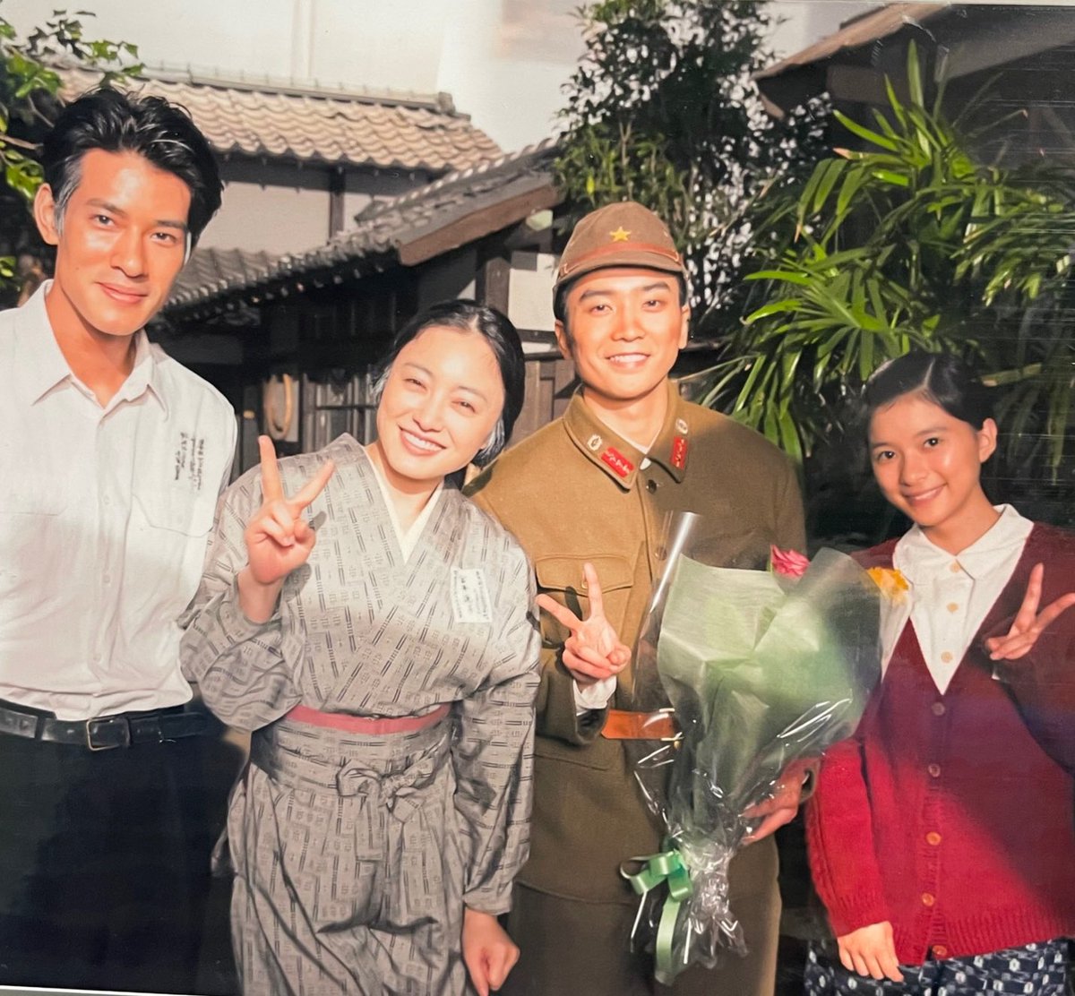 Twitter 上的 大和田健介 花子とアン 曲がり角の先にあるものは 懐かしい宮本家の皆様 今日は純平くん最後の登場回 御時間あれば是非ご覧下さい 親子の愛の絆は永遠です 再放送 Nhk 総合夕方16時分 T Co Ggfggvrlyy 吉高由里子 様 仲間由紀恵 様 中島歩