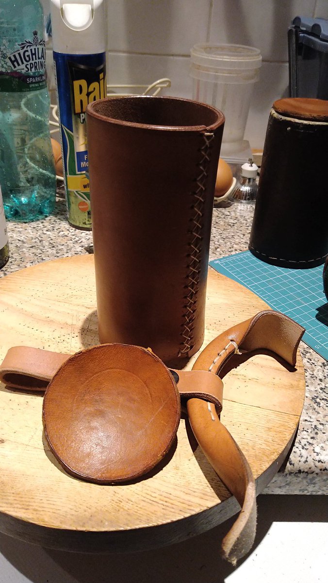 MichaelJecks's tweet photo. After several hours of intensive effort, I have the makings of a beer tankard. Next to sew on the bottom, the handle, and then seal. Exciting stuff!
#amwriting #amediting #crimewriting #beer #beertankard #tankard #blackjack #leather #leathercraft #leatherwork #handicraft #hobby https://t.co/hxyfeeVLXw