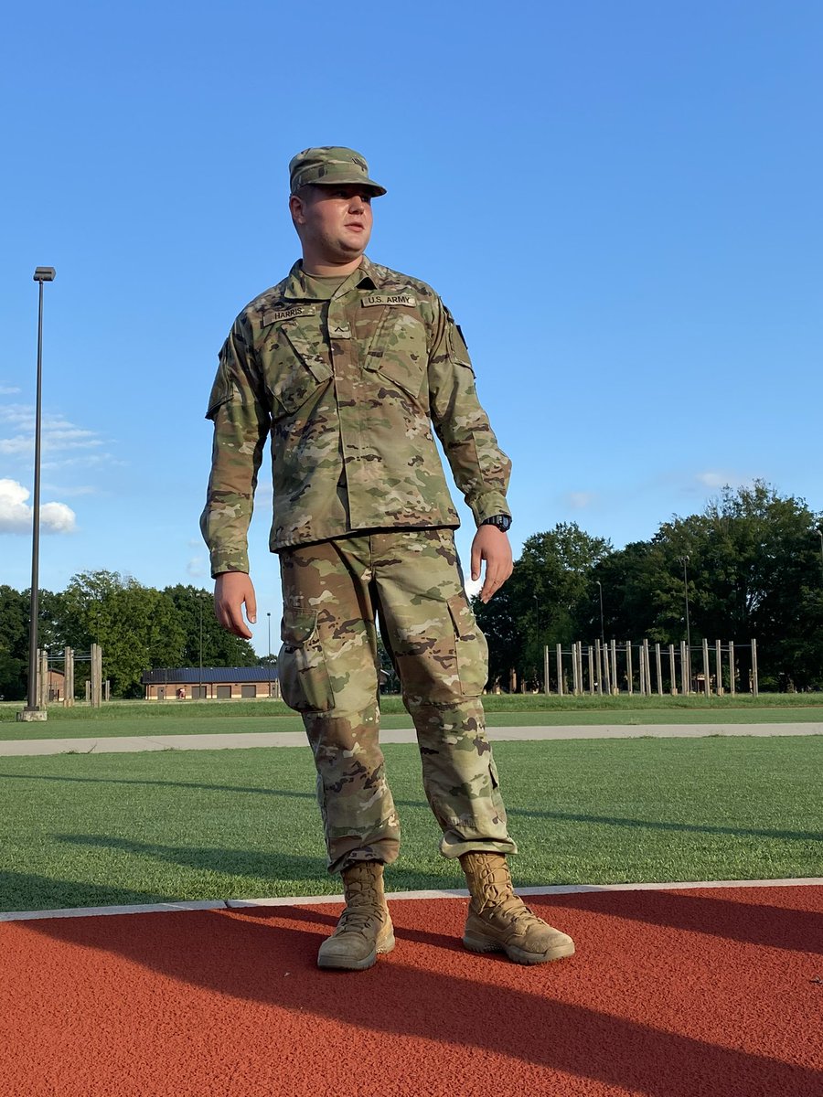 hunter34harris's tweet photo. @stoolpresidente Dave you need a military athlete and intramural athlete. I play intramural softball at Mississippi State. Let me hit bombs while repping Barstool and Bwalk. @BWalkerSEC https://t.co/ROiMJzbLPb