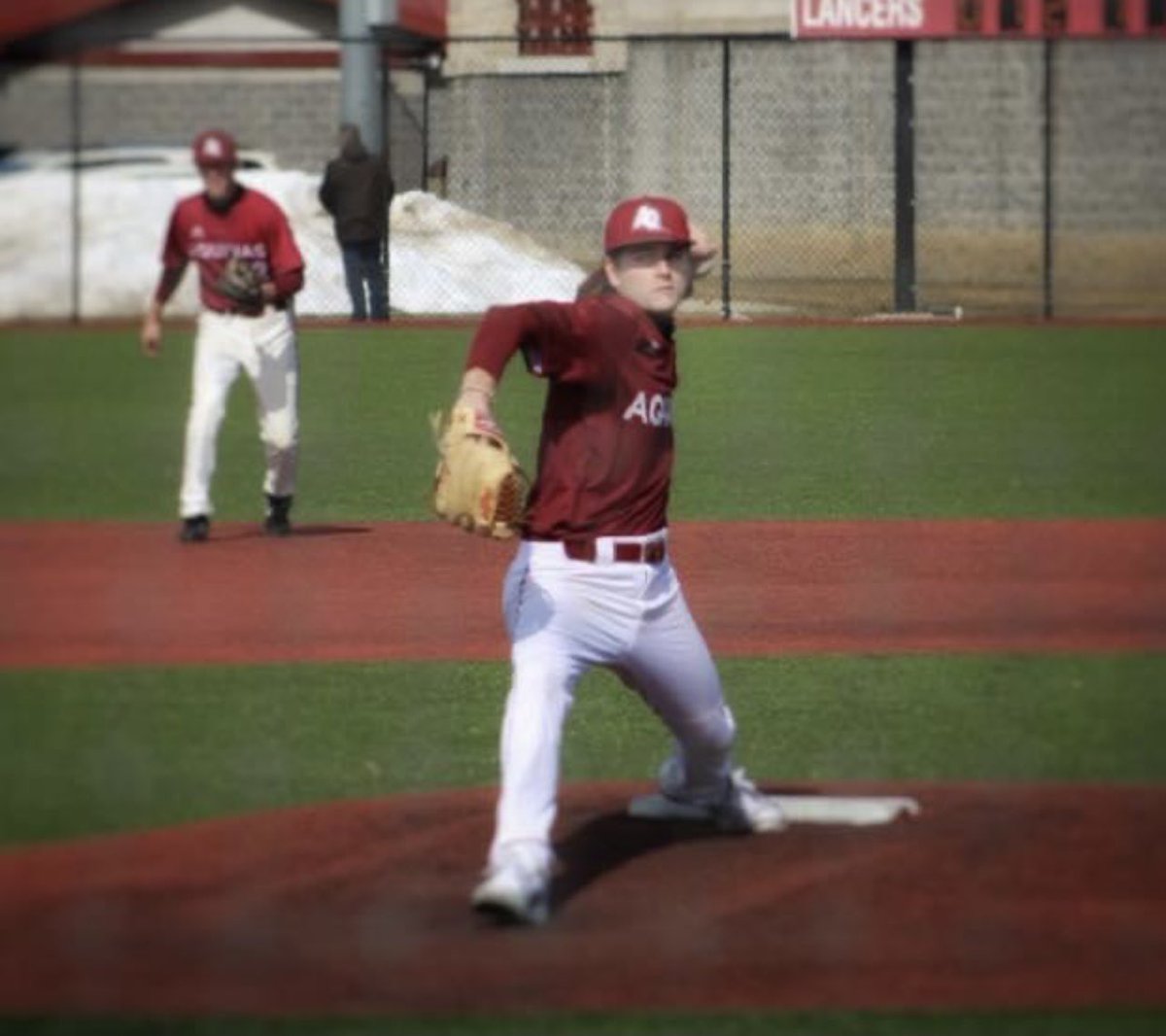 CGregory2020's tweet photo. @barstoolsports @stoolpresidente How about an NAIA pitcher from Grand Rapids area?  Give the little guy a chance! #lefty I promise I can “drop the hammer.” https://t.co/LgGWfYQsyd