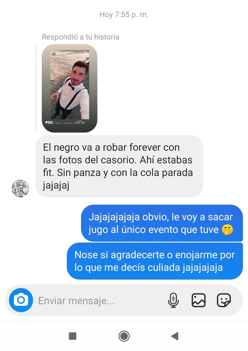 gabigcb_'s tweet photo. Subo un tbt en ig y mi """"amiga"""": https://t.co/KrX6hD3Kp6