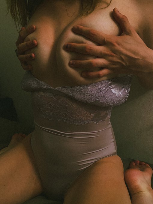 Hit the link below to move my hands 😉  https://t.co/z8tYFEt1Wk #selfie #onlyfans #premiumcontent #Exclusive<a href="/tag/selfie"class="tags"><span>#selfie</span></a><a href="/tag/exclusive"class="tags"><span>#exclusive</span></a><a href="/tag/leaked"class="tags"><span>#leaked</span></a><a href="/tag/premiumcontent"class="tags"><span>#premiumcontent</span></a><a href="/tag/onlyfans"class="tags"><span>#onlyfans</span></a>