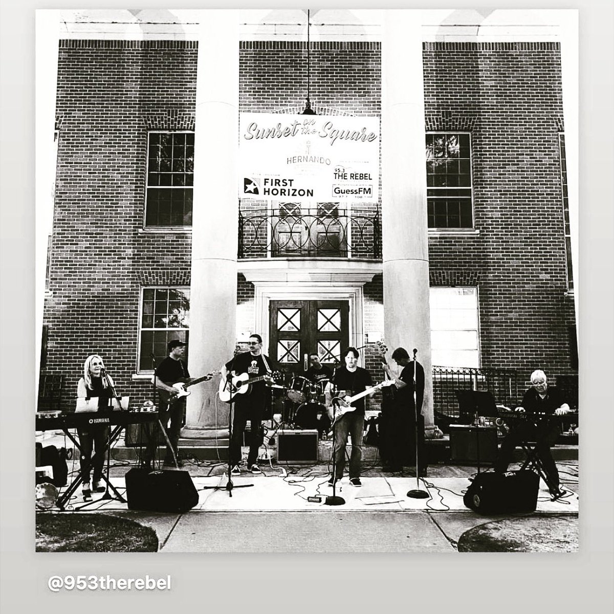Missippi_Stomp's tweet photo. Hernandoooo...thanks for all the love! It was the perfect evening with all of you, the absolute best of times in our adopted Hill Country hometown! Thanks Hernando Main Street Chamber  for having us! 
📸: 95.3 The Rebel thank you! 💙✌🏻 https://t.co/2Yo9XEdf6m