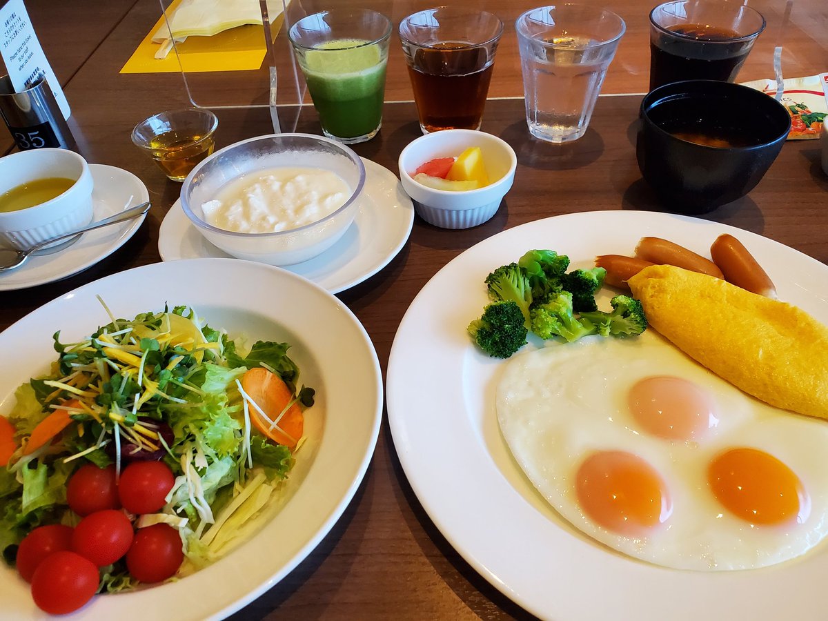 boliviacuba's tweet image. 東京の朝はモーニングから始まる。
今日は #タコの日 🐙
タコと言えば、コチラがみちのくプロレス新崎人生がプロデュースするたこ焼き屋さん
@kiiroitako です。