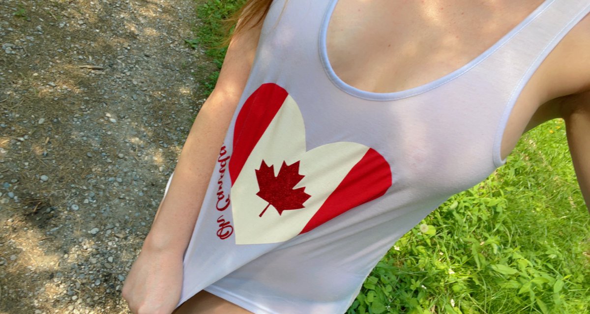unitty181's tweet photo. Happy Canada Day 🇨🇦💋..How are you celebrating??? https://t.co/zCraYkhAkP