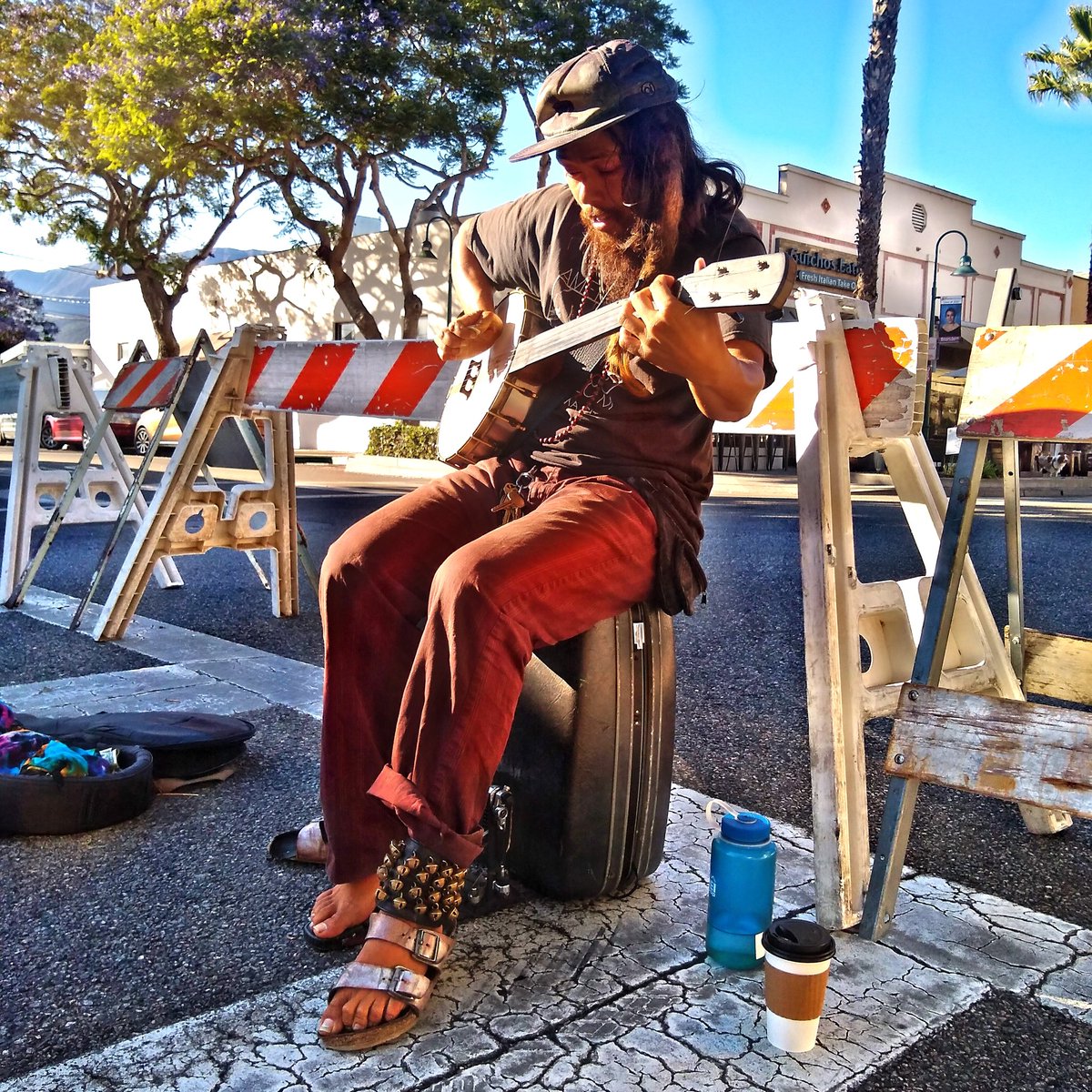 MsEva805's tweet image. Support our local musicians every Thur 4-6pm @FarmersMarket #carpinteria #ventura #montecito #SantaBarbara