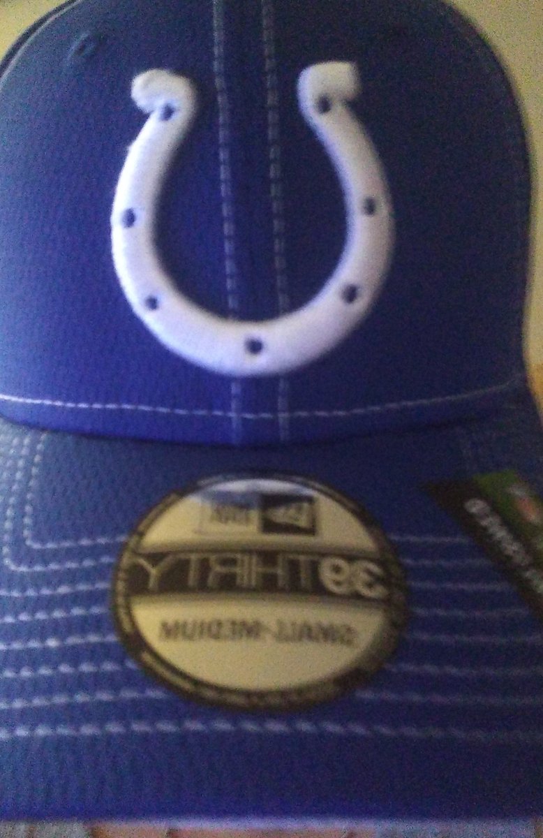 wize901's tweet photo. New hat from my brother BIG DEE
#colts4life
#coltsnation https://t.co/7zYUe5mlsM