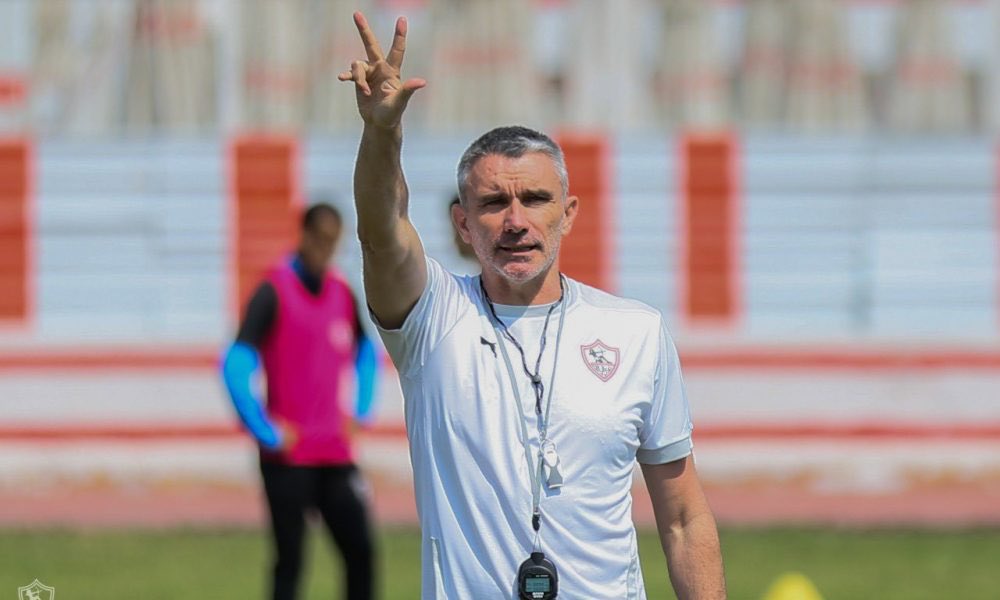 MickyJnr__'s tweet photo. 🚨 BREAK! 🚨

Former 🇪🇬 @AlAhly and current @ZSCOfficial trainer 🇫🇷 Patrice Carteron (50) is in line to become the next head coach of 🇹🇳 @ESTuniscom! 

#ESTunis #Carteron https://t.co/y7ggIJqOgi