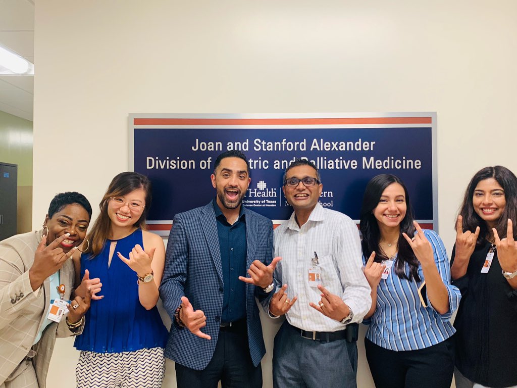 UTGeripal's tweet photo. Welcome Geriatric and Palliative Medicine Fellows class of 2021-2022! Here’s to a fun year! 😎🥳😁 #geriatrics #hpm #MedEd #Day1 https://t.co/j9sMifjjH8