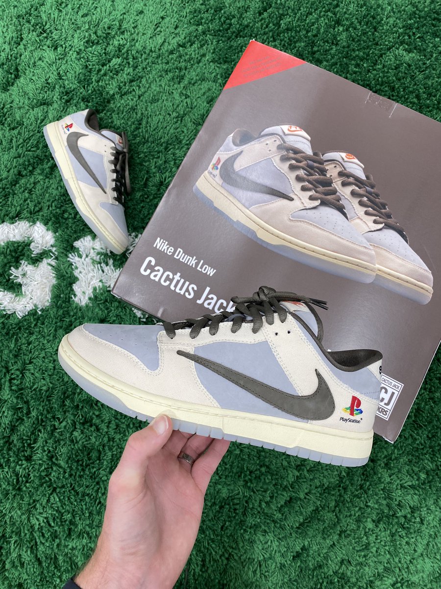 HarrisonNevel's tweet photo. 1/24 Travis Scott x PlayStation Dunk 😍 #TS5 https://t.co/3CBwat9jqB