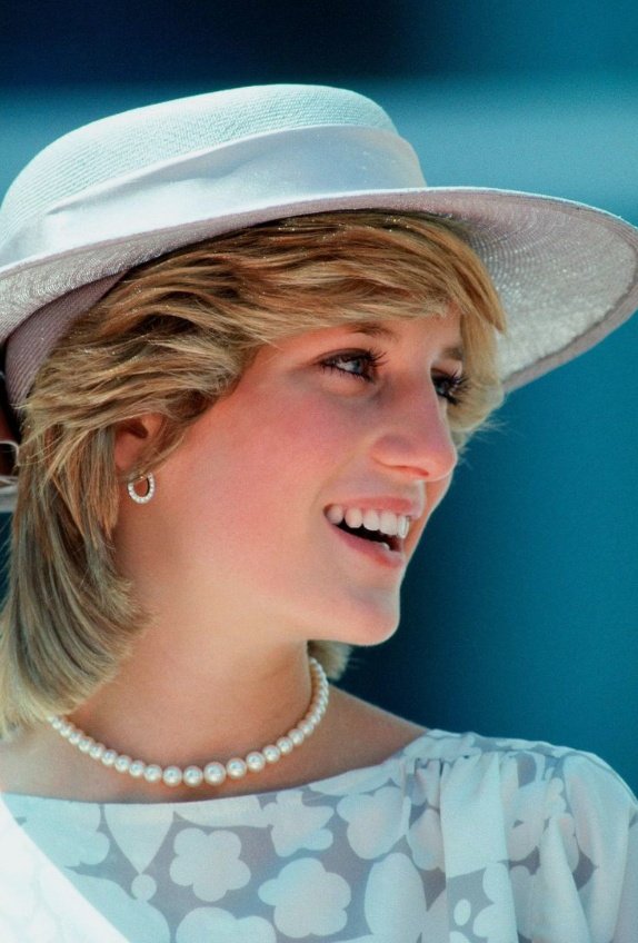 The beautiful and charming princess Diana. 
Happy birthday!  