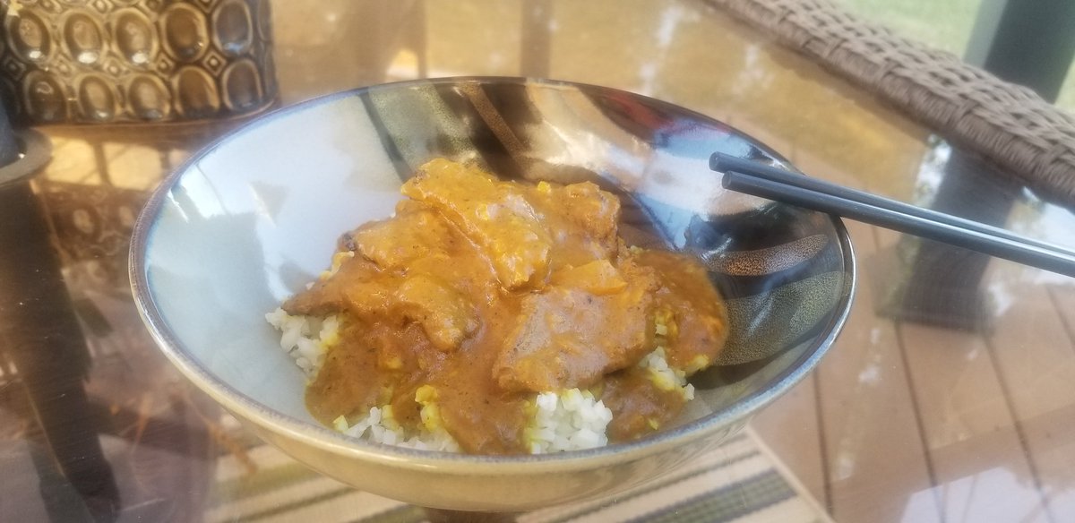 JohnMcNicholUSA's tweet image. Big push to finish the week. Little run &amp;amp; cooked up some beef curry #CarneAsada with riced cauliflower. Another great week of education ends tomorrow with #TDAEducation and #WeekendTrader on @TDANetwork.