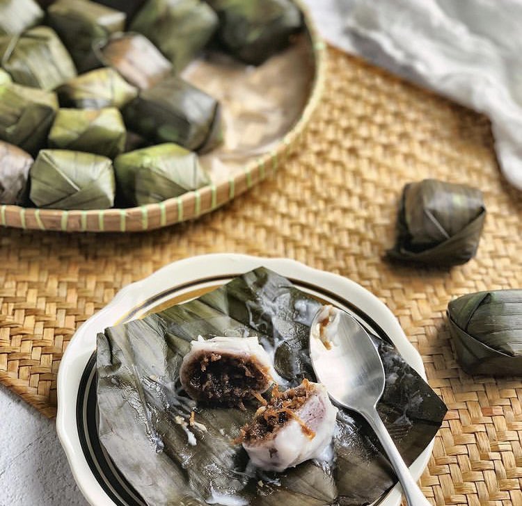 kuihtalammy's tweet photo. Rindu kuih muih tempatan? Order #TalamSeries: Kuih koci labu/pulut hitam, nona manis, kuih cara berlauk - RM37/30pc sahaja! Mohon RT @Twt__Kajang  

Order sini ➡️ https://t.co/qKVhLVZW7k https://t.co/NnvOLzwckG