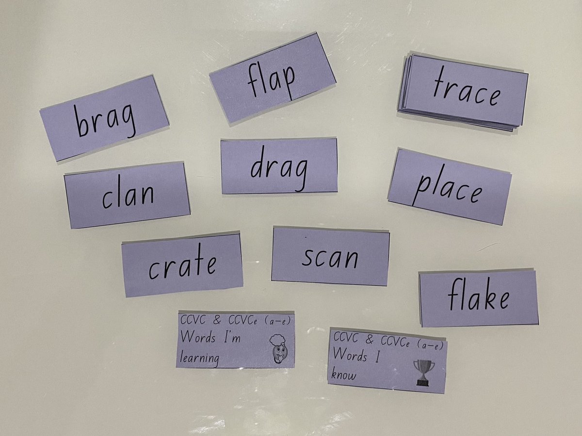 MiaKaterina1's tweet photo. Resource Spotlight: Bossy E practice!
These little cards are divided into different Bossy E groups. On one side of the key ring are words that they’re learning, on the other is words that they’ve mastered. New words are added each week as they progress! #ACUedu_p https://t.co/RIvhaNHWiw