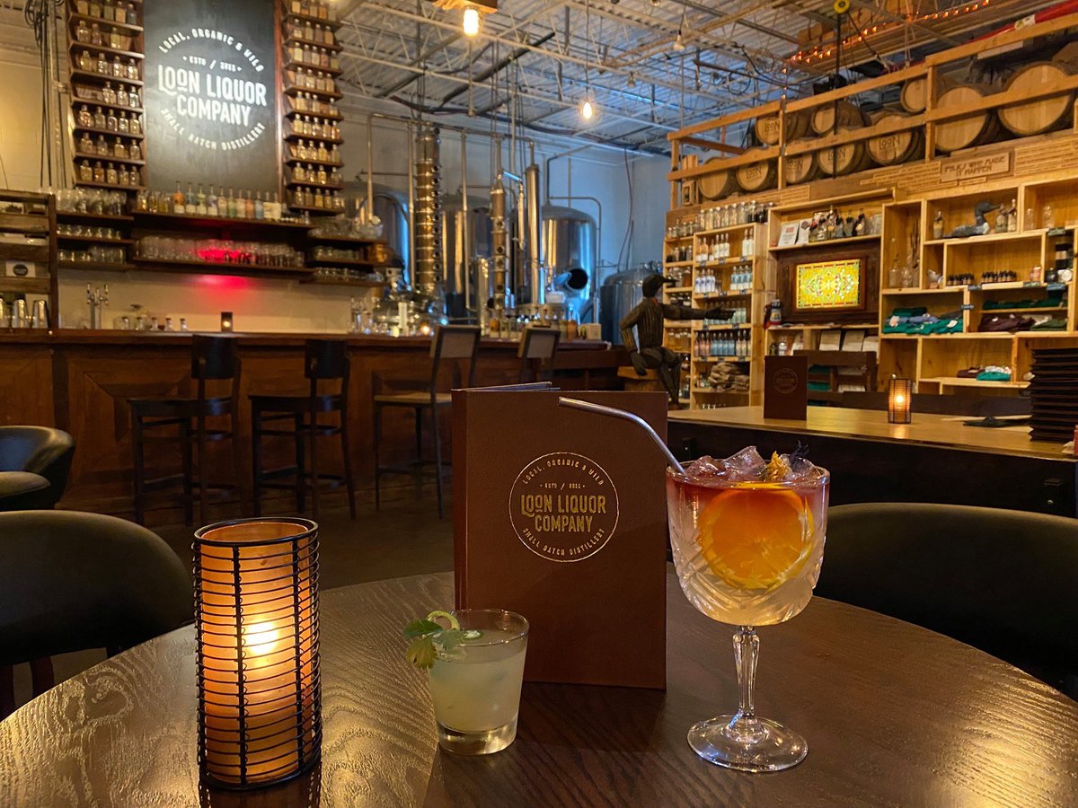 HUGE moves starting today!!

Brand New Drinks ✅
Bring Back Old Favorites ✅
Bring Back Glassware ✅
Take Down Bar Barrier ✅
Open Till 10PM Thurs, Fri, Sat ✅
New Bar Tool Shelf ✅

Pictured is our new Putting on the Spritz, and our MidCilantro Night's Dream (oldy but goody)