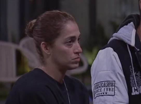 macybabexo's tweet photo. Não creio que vamos ter q aguentar as plantas da Renata e do Leandro voltando por causa da torcida da porcobola e do favelado #EliminaçãoPowerCouple https://t.co/Ur5WSUY2Dh