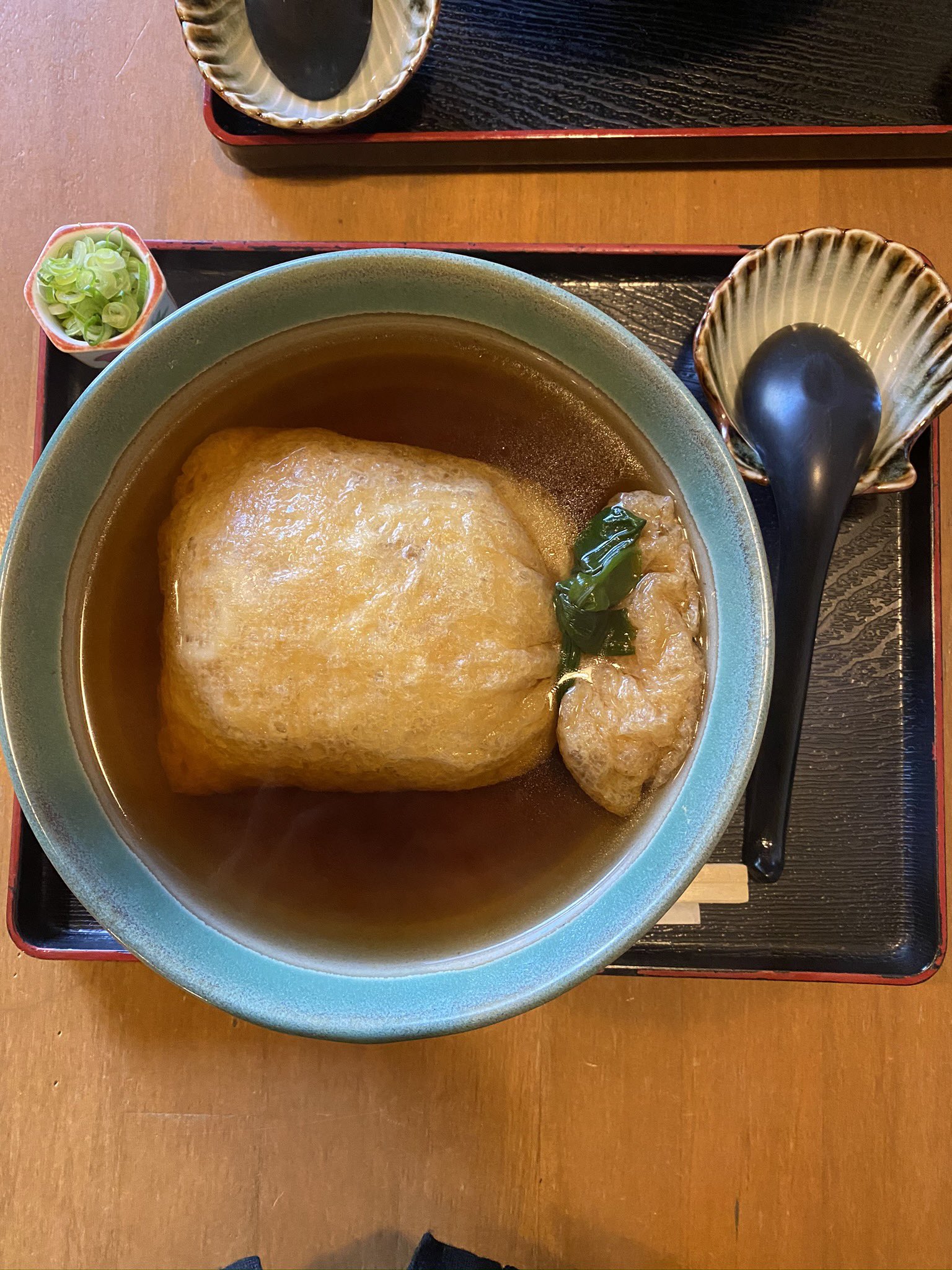 キコーナｊｒ奈良駅前店 Vol 62 姫事務員ゆりさんです またまた娘とランチ 今回はシンプルにうどん えっ きつねうどん 何これ 逆きつねうどんだそうです 美味しかったのでテイクアウトも買って来ました 近鉄奈良駅近くの餅飯殿商店街入口
