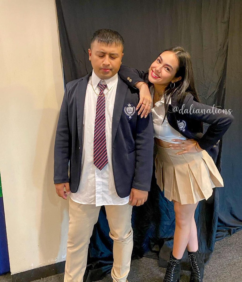 dalianations's tweet photo. Who is excited for episode 6? πβ€οΈ
#dalia #daliavarde #kim #kimeniah #kimeniahsirveygozon #hesintoher #hesintoherbymaxinejiji #tart #hesintoheroniwant #iwant #jimsreid #choco #mamayana #episode6 https://t.co/Cm9hCn1mU0