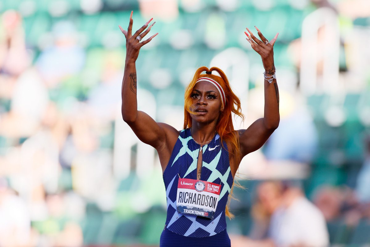 Phillieschosen's tweet photo. AND I’M STILL ROCKIN WITH YOU LIKE THEY DID WHEN #MICHAELPHELPS TESTED POSITIVE 💪🏾👑🏃🏾‍♀️✊🏾💯🥇 #ShaCarriRichardson https://t.co/JHQg9XMrzH