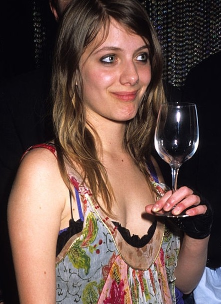 Aphotic_Aurora's tweet image. §#FandomlessOC
§Student or Lawyer, depending on the TL/SL
§Albeit a very likely disbarred one [lawyer], again, depending on the SL/TL
§🍷cynic, est 1987―save in #HPRP verse
🍷(By birth, at least; took longer to turn her into an alkie!)
♡&amp;amp;↻pls?
⁑See↡for verses, other info⁑