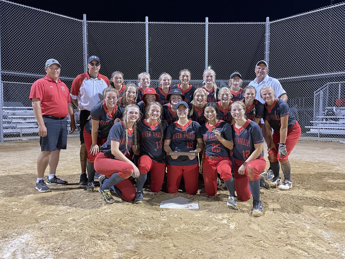 RiverValley Softball tweet media
