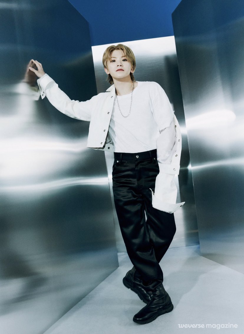 hoonsolthinker's tweet photo. woozi for weverse magazine https://t.co/NZxquYP23c