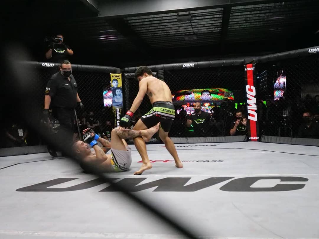 AaronCanarte's tweet photo. "Piensa, sueña, cree y atrevete". 
.
@uwc_mexico 
@entramgym 
@TeamIridiumISA 
@fightersecuador 
@Fighters_Inc 
.
@mmafanecuador @DiegoArcos14
 @somosmma @MMALatinAmerica
.
 #mmalifestyle #entram #entramvstheworld #fights 
#fitnesslifestyle #submissiongrappling https://t.co/jYBPbpqRXW