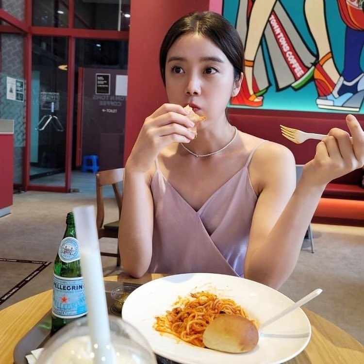 limarchives's tweet image. #HYERIM #우혜림 @WG_Lim