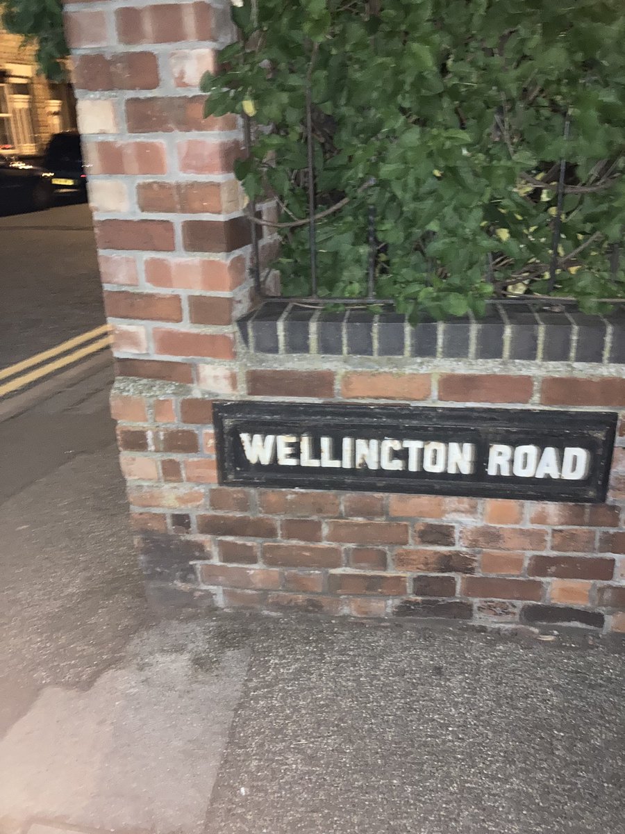 Matt Haig tweet media