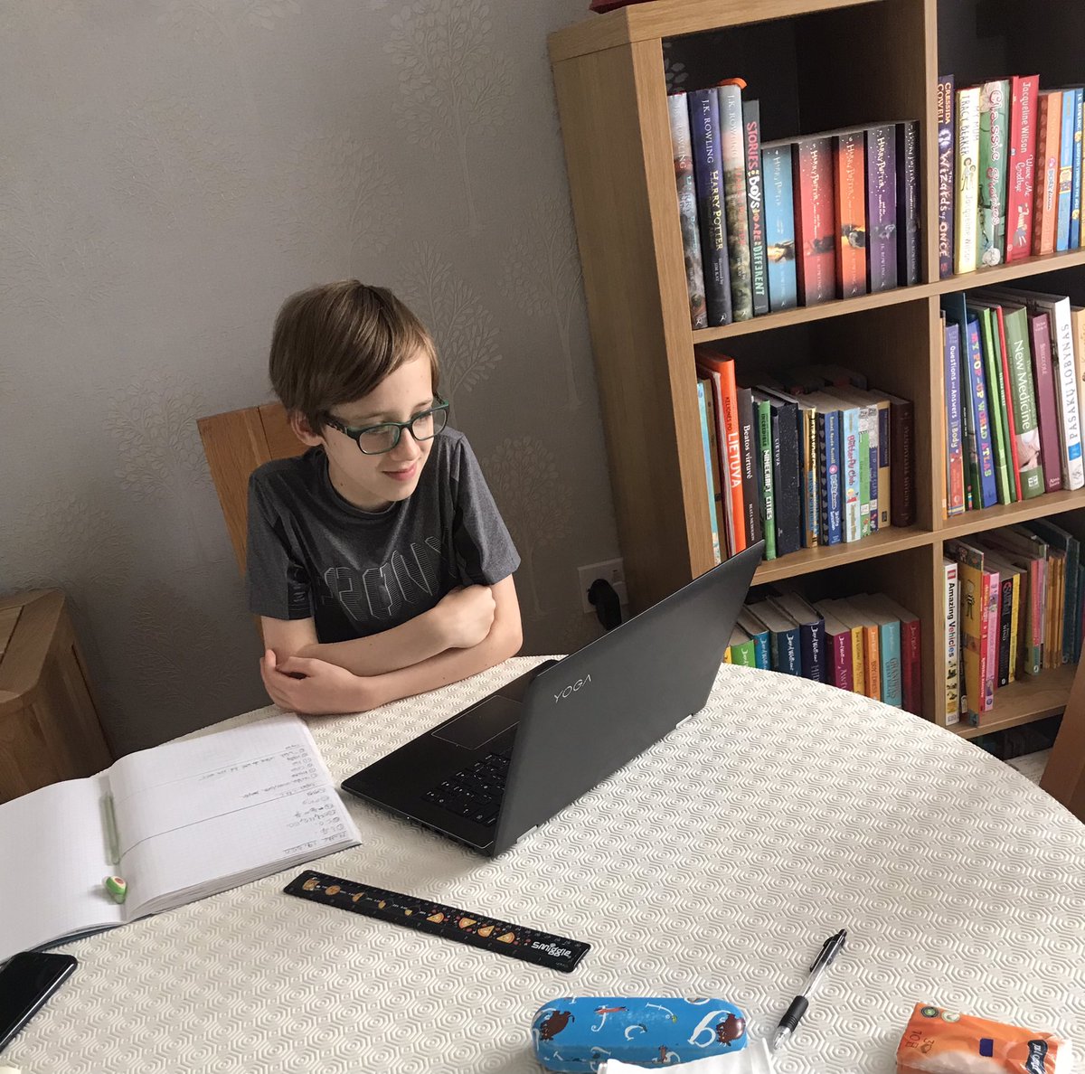 KazLineta's tweet photo. Back to home learning!@Y65DStannes https://t.co/mB5WynIF1c