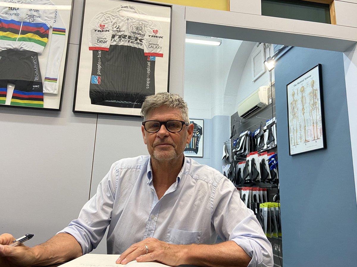 Phil Cavell - The Midlife Cyclist tweet media