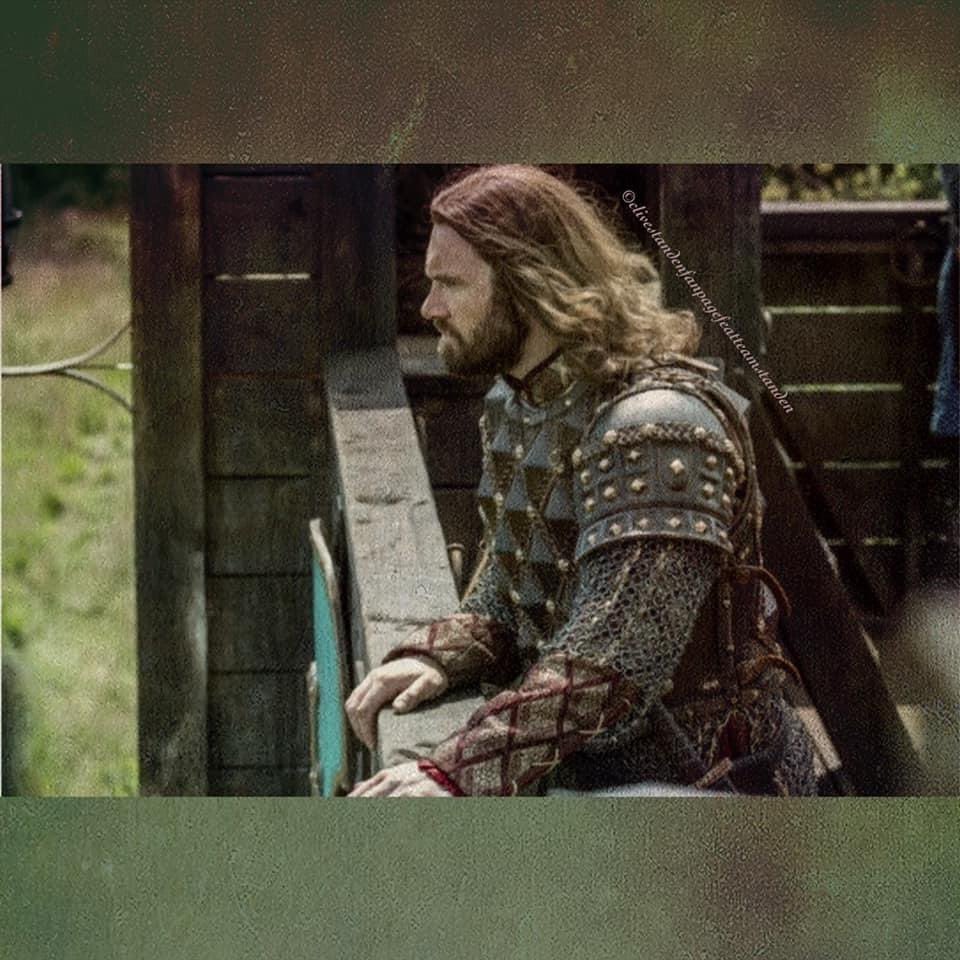 floch_melanie's tweet photo. Waiting for the weekend !!! #waitingfortheweekend #weekend #vikings #rollo #rolllikerollo @teamStanden @CliveStanden #clivestandenfanpagefeatteamstandenonfacebook https://t.co/p7Tp5EptBg