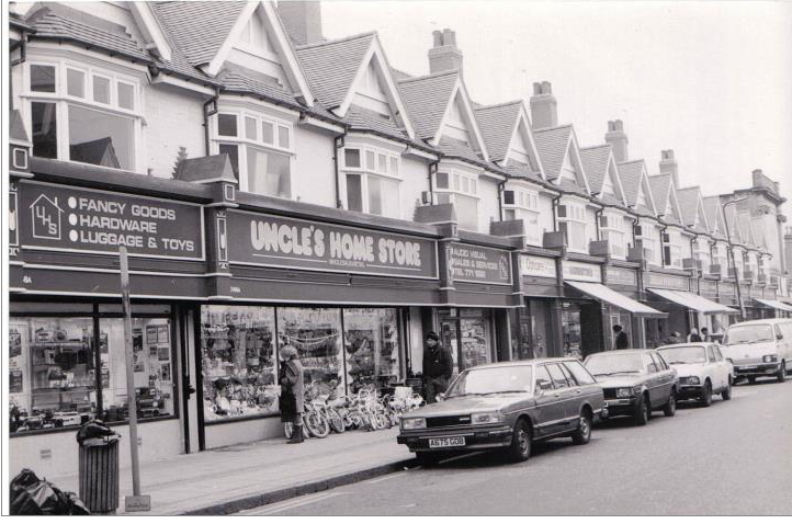 BaltiBowl's tweet photo. From 70's- 90's much loved hardware store 'Uncle's' on the Ladypool Road, Birmingham was the place to pick up a balti bowl. After a long reign it closed a few years back but you can still thankfully get your mitts on a Birmingham made balti bowl from us :) #BirminghamBalti https://t.co/CfNgIiZA1P