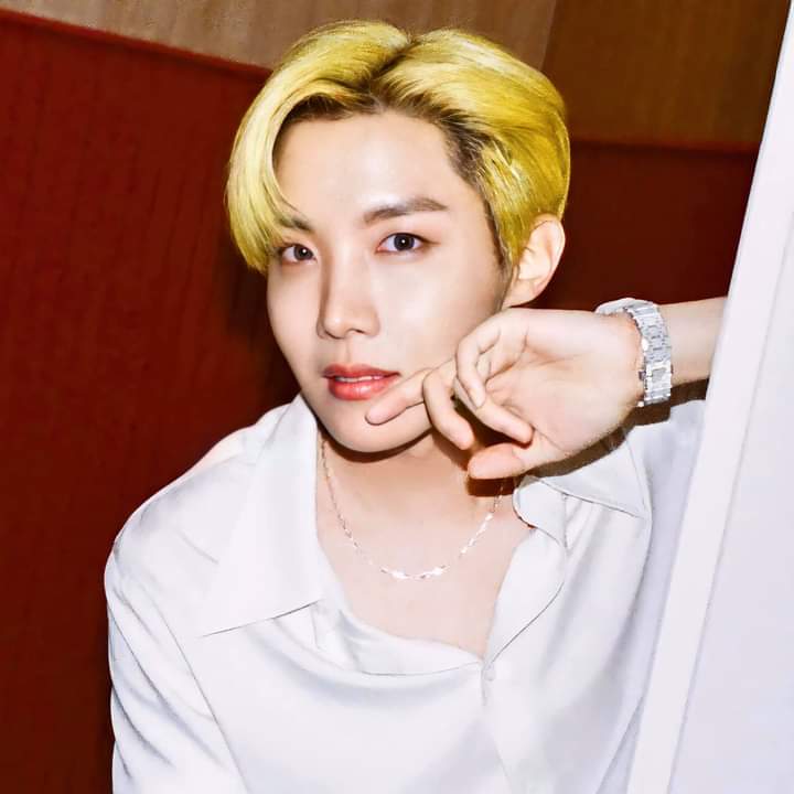 IVY_Shelter (@ivyshelter) on Twitter photo Respect a member ❗
Respect a part of group ❗
Respect an artist ❗
Respect a talented man for his great contributions to music ❗
RESPECT J-HOPE ❗
#Give_jhope_more
#wewantmorejhope
#JhopeDeservesBetter <a href="/BIGHIT_MUSIC/">BIGHIT MUSIC</a> Respect a member ❗
Respect a part of group ❗
Respect an artist ❗
Respect a talented man for his great contributions to music ❗
RESPECT J-HOPE ❗
#Give_jhope_more
#wewantmorejhope
#JhopeDeservesBetter <a href="/BIGHIT_MUSIC/">BIGHIT MUSIC</a>