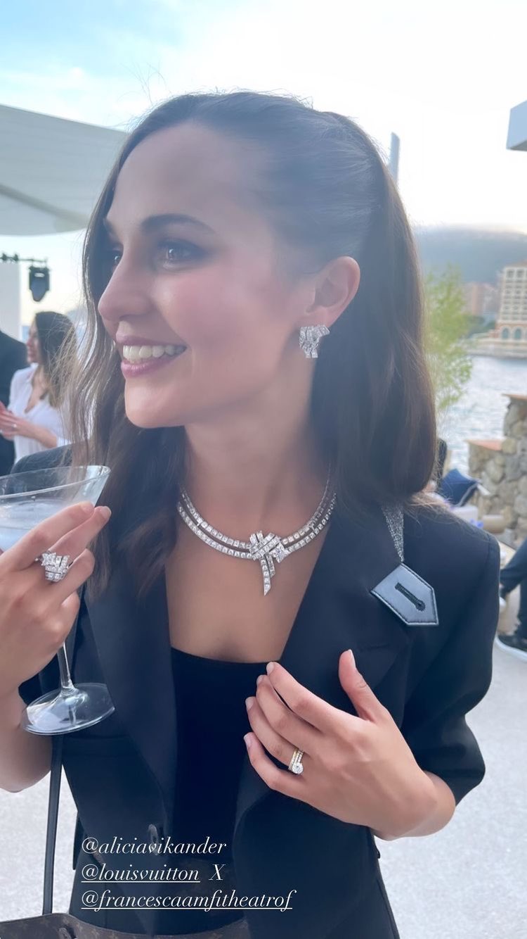 aliciaV on X: and she's back! first public appearance since october 2020 alicia  vikander attends the louis vuitton haite-joaillerie dinner at la vigie  restaurant on july 1, 2021 in monaco  /