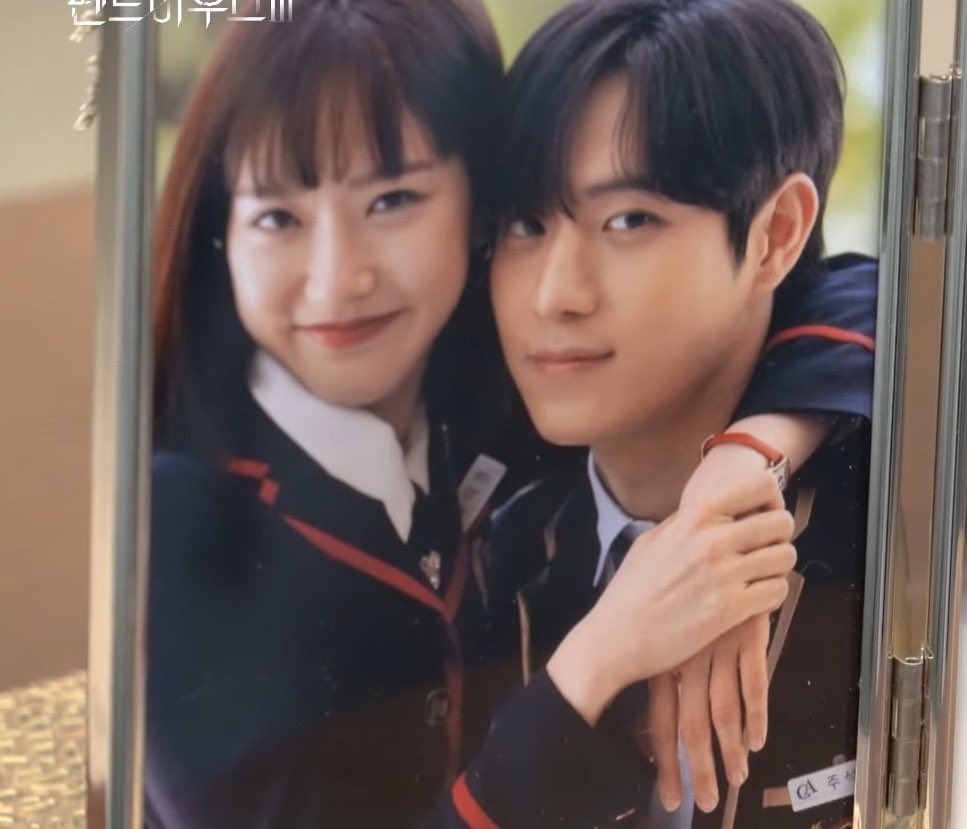morejoooo's tweet photo. 나 죽는꼴 보고싶어서 이러냐고 미친놈들아 https://t.co/Mu5Vu4n5lk