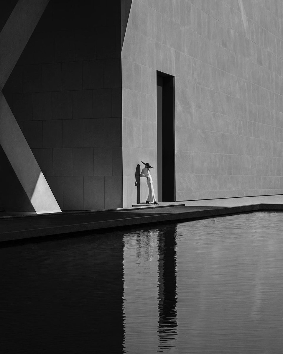 Futura_Noir's tweet photo. On her minimal planet ~ 𝘕𝘪𝘤𝘰 𝘢𝘯𝘥 𝘝𝘪𝘯𝘹 https://t.co/lS9aEUU5Rq