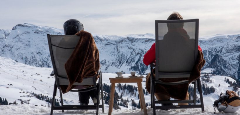 Can't ski or snowboard? Don't miss out on the fun! Read our Snow Fun for Non-Skiers guide on the best 6 ski-free resort adventures anyone can enjoy!   bit.ly/3wVn9bl 
#luxuryescapes #luxescaping