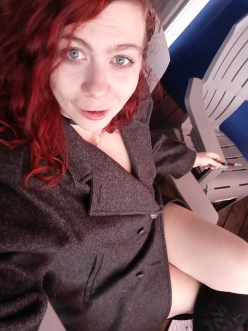 On break from the camwhore floor, giving off those mad flasher vibes. :3   #nudistgirls #exhibitionist<a href="/tag/undercover"class="tags"><span>#undercover</span></a><a href="/tag/exhibitionist"class="tags"><span>#exhibitionist</span></a><a href="/tag/camgirlsrock"class="tags"><span>#camgirlsrock</span></a><a href="/tag/sexworkers"class="tags"><span>#sexworkers</span></a>