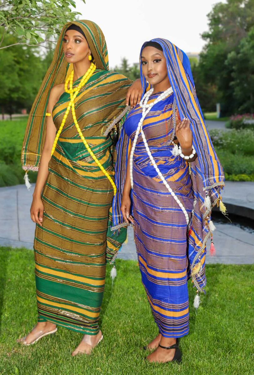 leonurashop's tweet photo. Our beautiful models. #hidiyodhaqan #somaliculture https://t.co/jHkOOibVK7