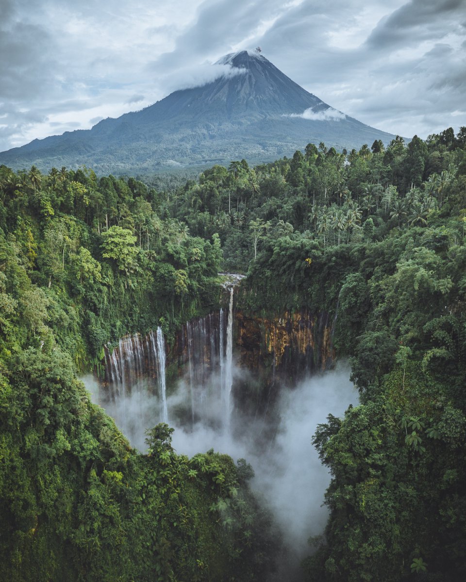 DJIGlobal's tweet photo. Awesome drone shots: Waterfall edition 💧

📸: Diamond_Sky, Airlenspr, Zekedrone https://t.co/niTMAW0AjF