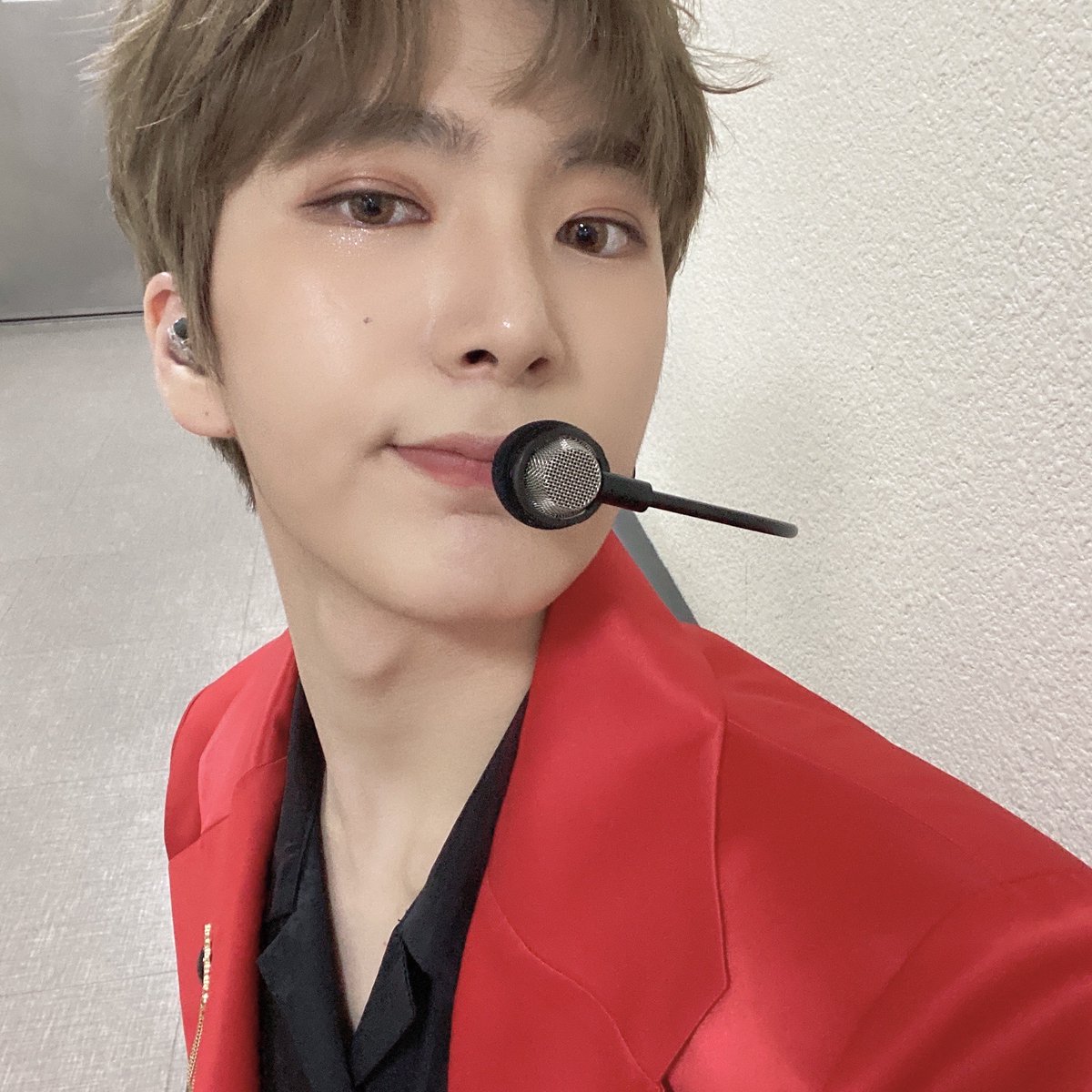 OmegaX_members's tweet photo. [#OX]

뮤뱅 본사람!!!!!!!!!!
바모스 너무 재미있어 ㅜㅠ

#OMEGA_X #오메가엑스 #KEVIN https://t.co/eyrZiflZ0Z