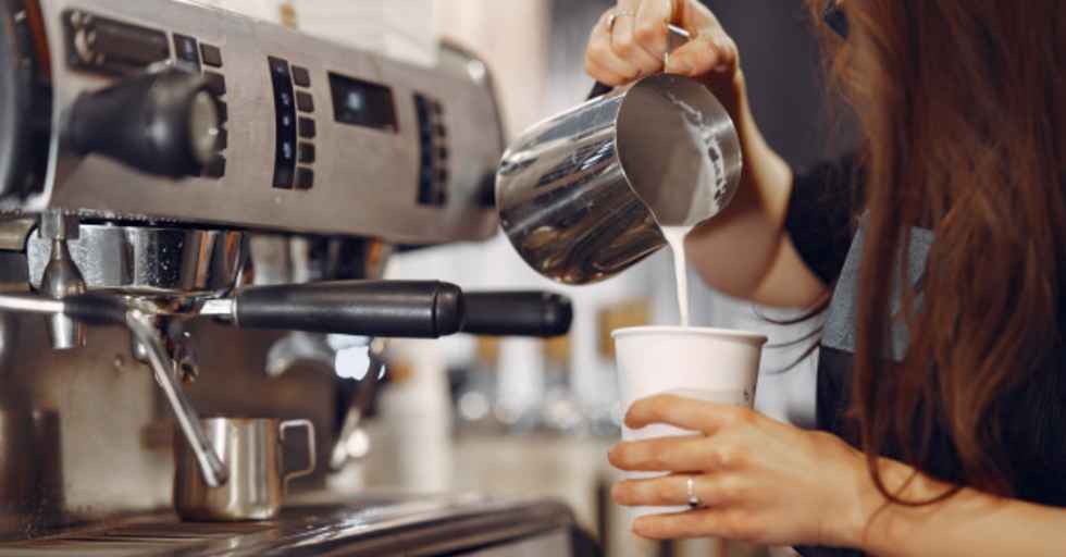 Disminuye el paro en Madrid, 8.105 parados menos en junio. La Comunidad alcanza la cifra más elevada de trabajadores autónomos de la serie histórica. ow.ly/NbFu50FnoYn