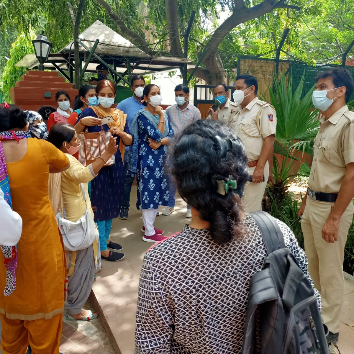 Ramniwas Sahu (@ramniws_sahu) on Twitter photo Nurses of <a href="/SJHDELHI/">VMMC & Safdarjung Hospital</a> force to protest in front of <a href="/drharshvardhan/">Dr Harsh Vardhan</a> office denied to meet. They worked in COVID19 for last one year and now they are bagged to give there extension on time this is what govt say one side saying shortage of health workers otherside wait for extension Nurses of <a href="/SJHDELHI/">VMMC & Safdarjung Hospital</a> force to protest in front of <a href="/drharshvardhan/">Dr Harsh Vardhan</a> office denied to meet. They worked in COVID19 for last one year and now they are bagged to give there extension on time this is what govt say one side saying shortage of health workers otherside wait for extension