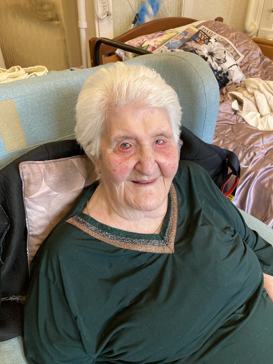 MoGPFan's tweet image. Good morning lovely people My lovely Mum is 103 today and I promised her I would see how many likes she would get today.  Please help me with this.  Sending lots of love and hugs to you all ♥️😘🌹☘️🇬🇧🇺🇸🌏🌍. Happy Birthday my Mum