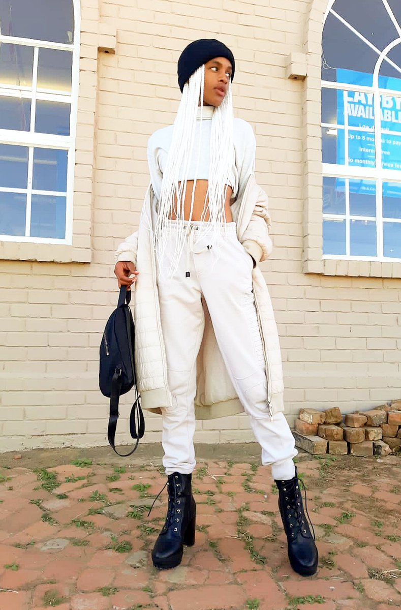 Jerome_M5's tweet photo. Rocking my Size 8🤣❤️🔥✨ https://t.co/XfNBbiTTQr