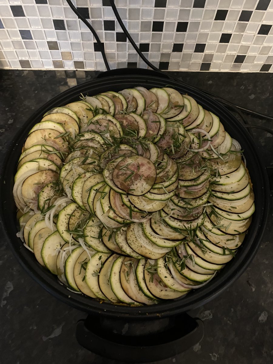 Mrs Mulligan had a go at making Y7 #ratatouille in the style of <a href="/Pixar/">Pixar</a> 🐭🇫🇷🍆🧅🥒🍅😋 #delicious #foodscience #foodtechnology